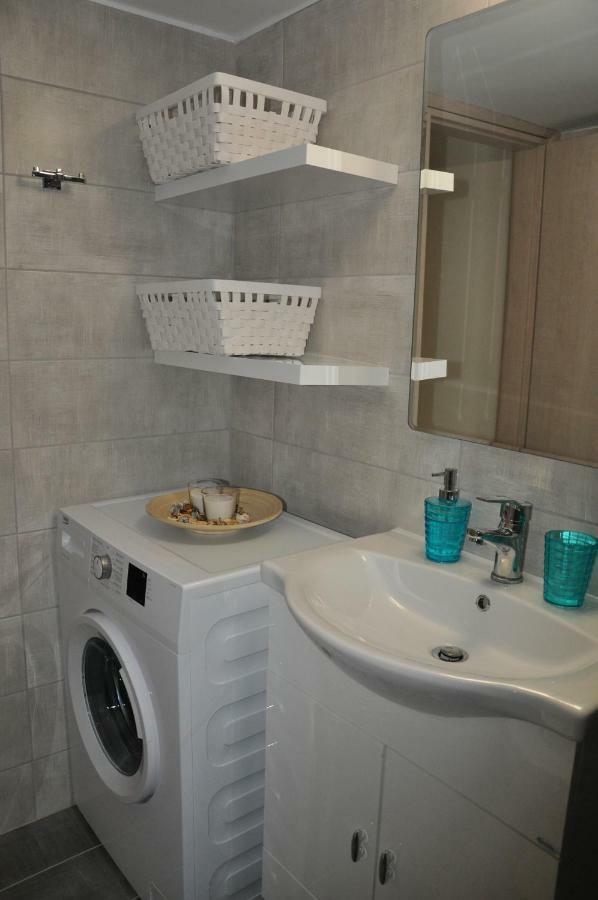 Apartament Lovely Place To Be Ateny Zewnętrze zdjęcie