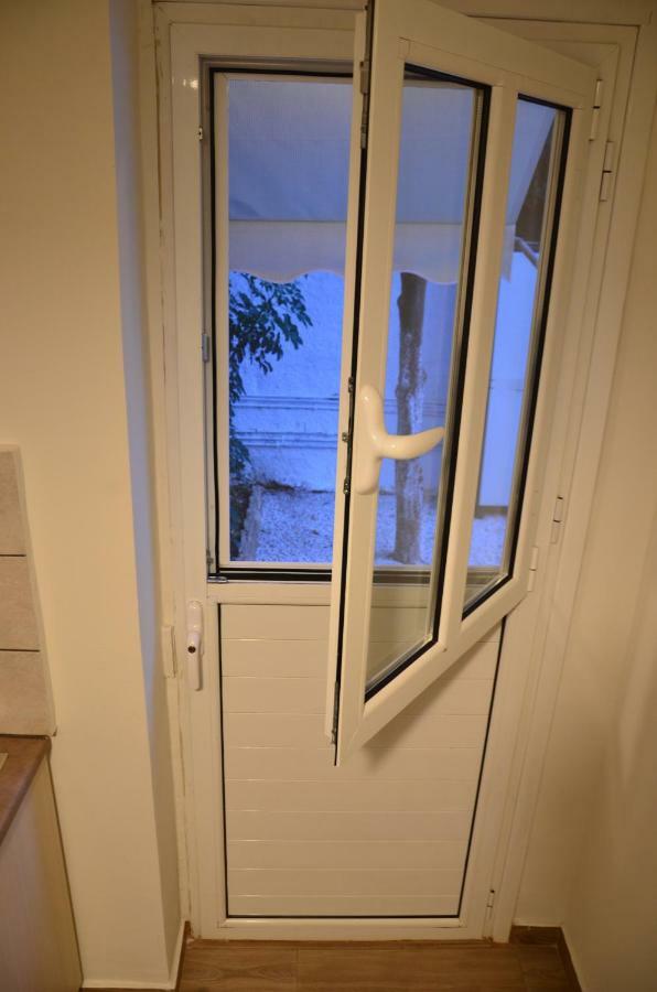 Apartament Lovely Place To Be Ateny Zewnętrze zdjęcie