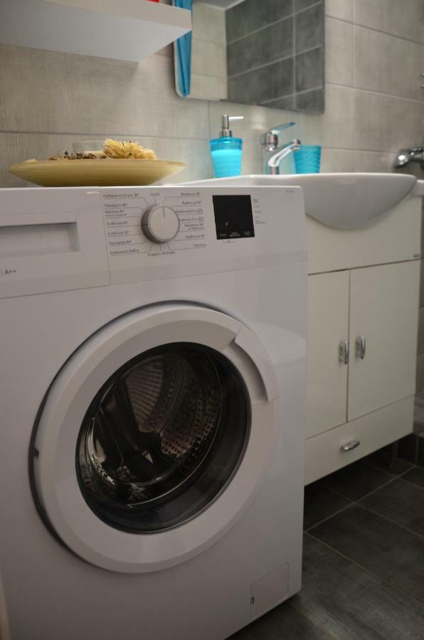 Apartament Lovely Place To Be Ateny Zewnętrze zdjęcie